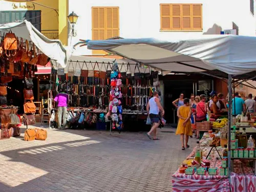 Mercado de Son Servera