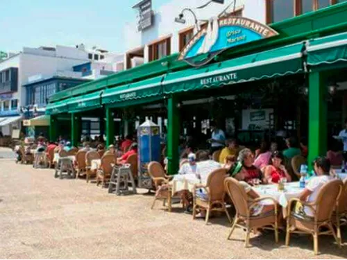 Eten in het centrum van Playa Blanca
