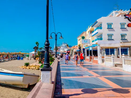 Paseo marítimo hasta Benalmádena