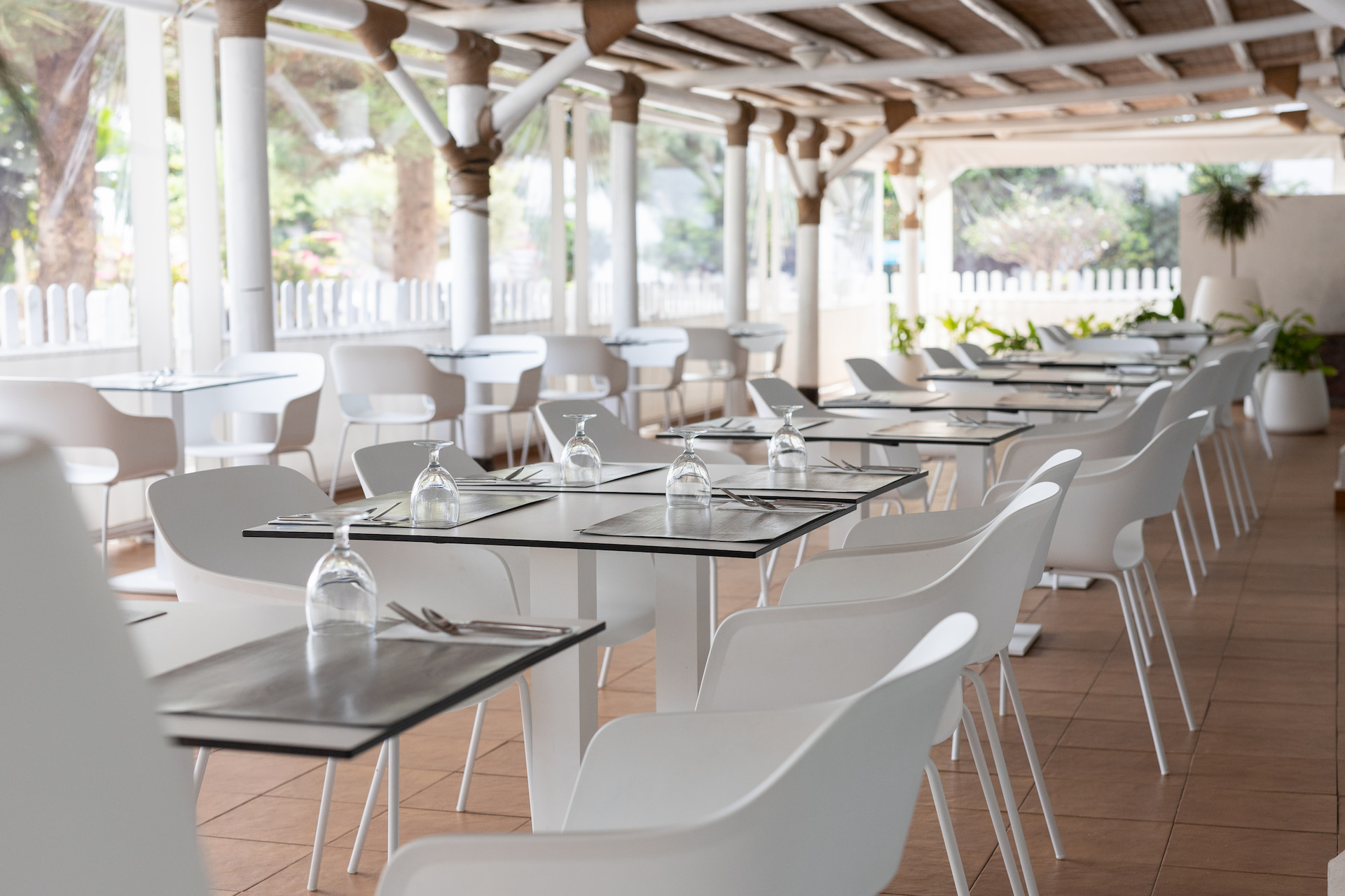 restaurant bluesea costa bastian