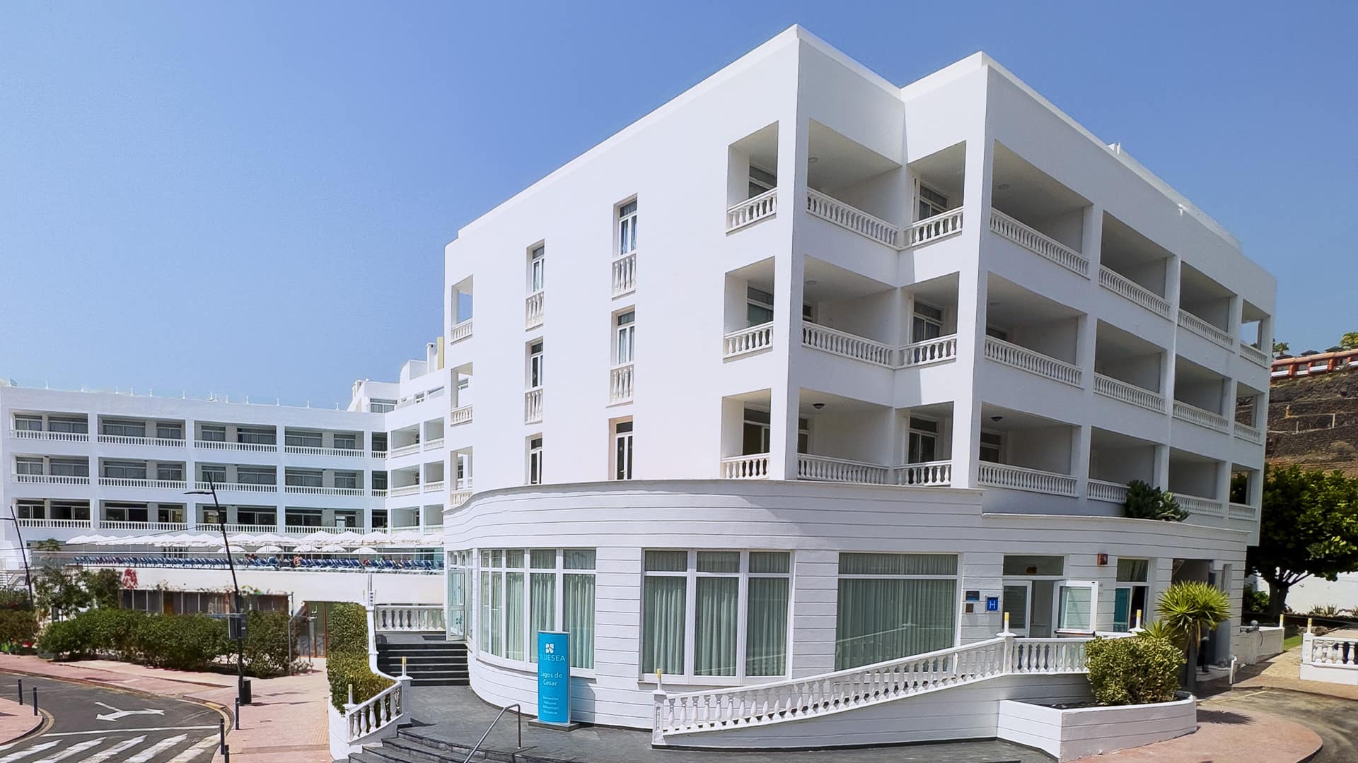 building bluesea lagos de cesar