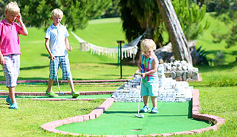 Minigolf en Sa Coma