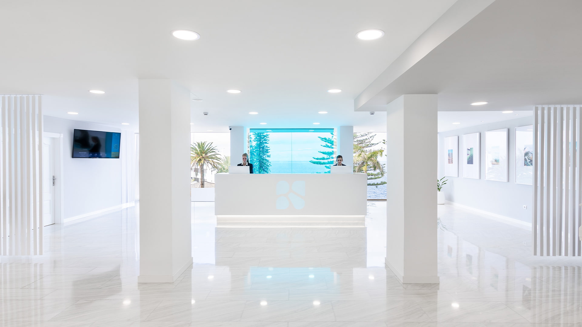 reception bluesea interpalace