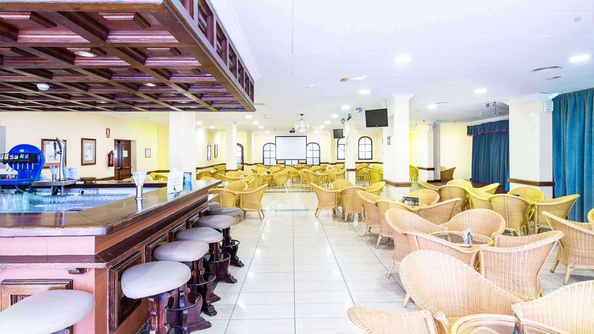 bar BLUESEA puerto resort