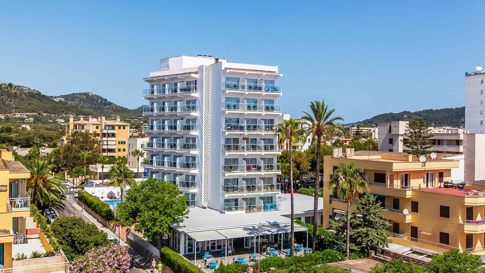 building bluesea cala millor 