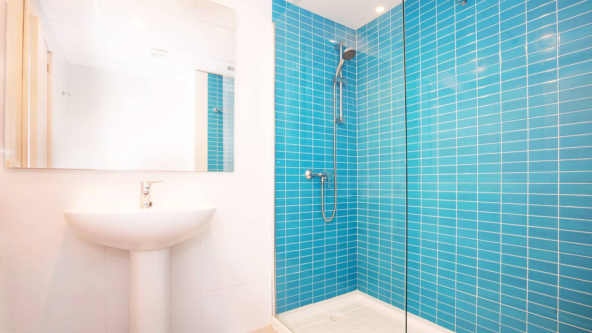 salle de bain chambre double BLUESEA Arenal Tower Adults Only