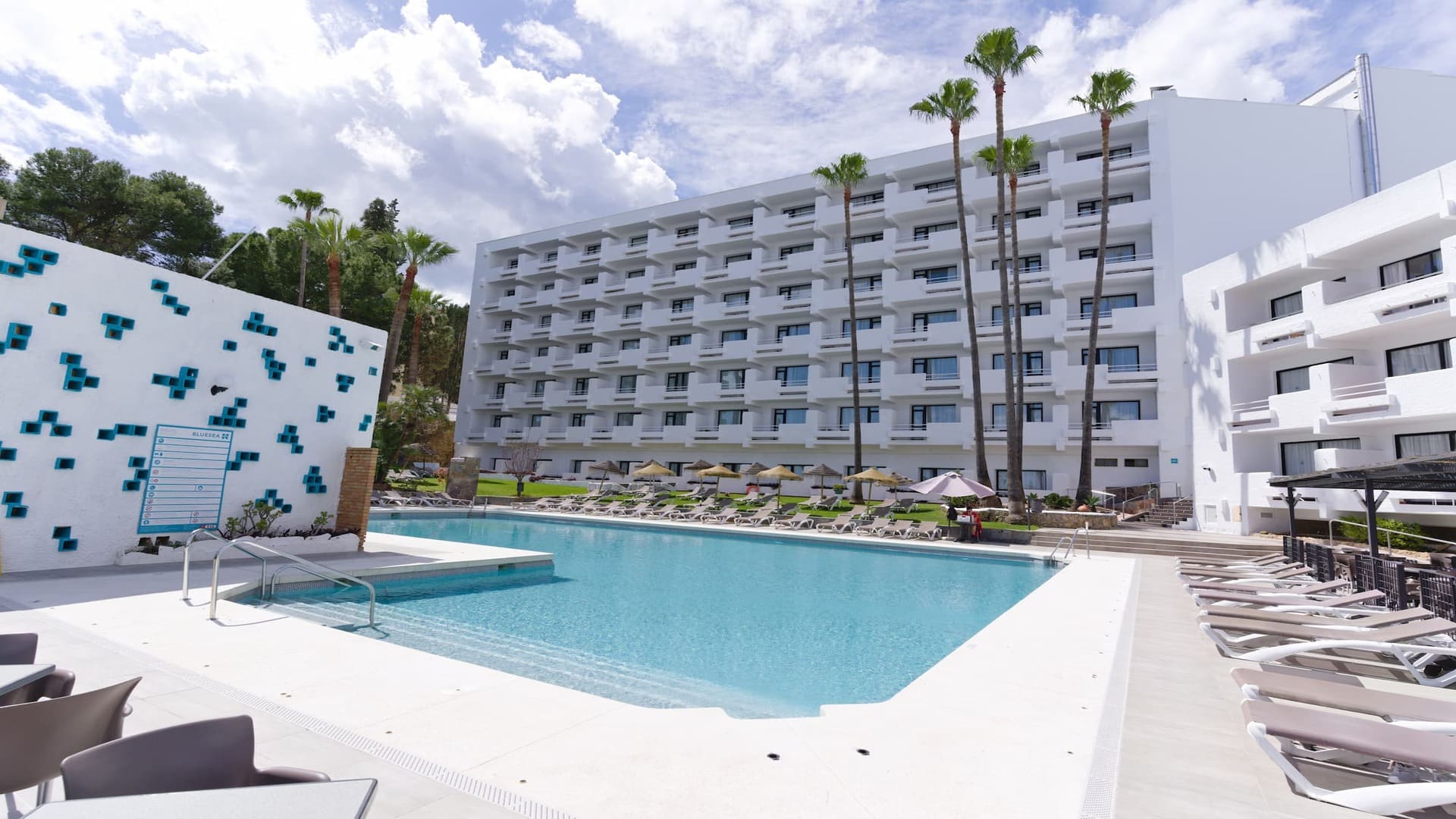 piscina hotel BLUESEA Al Andalus