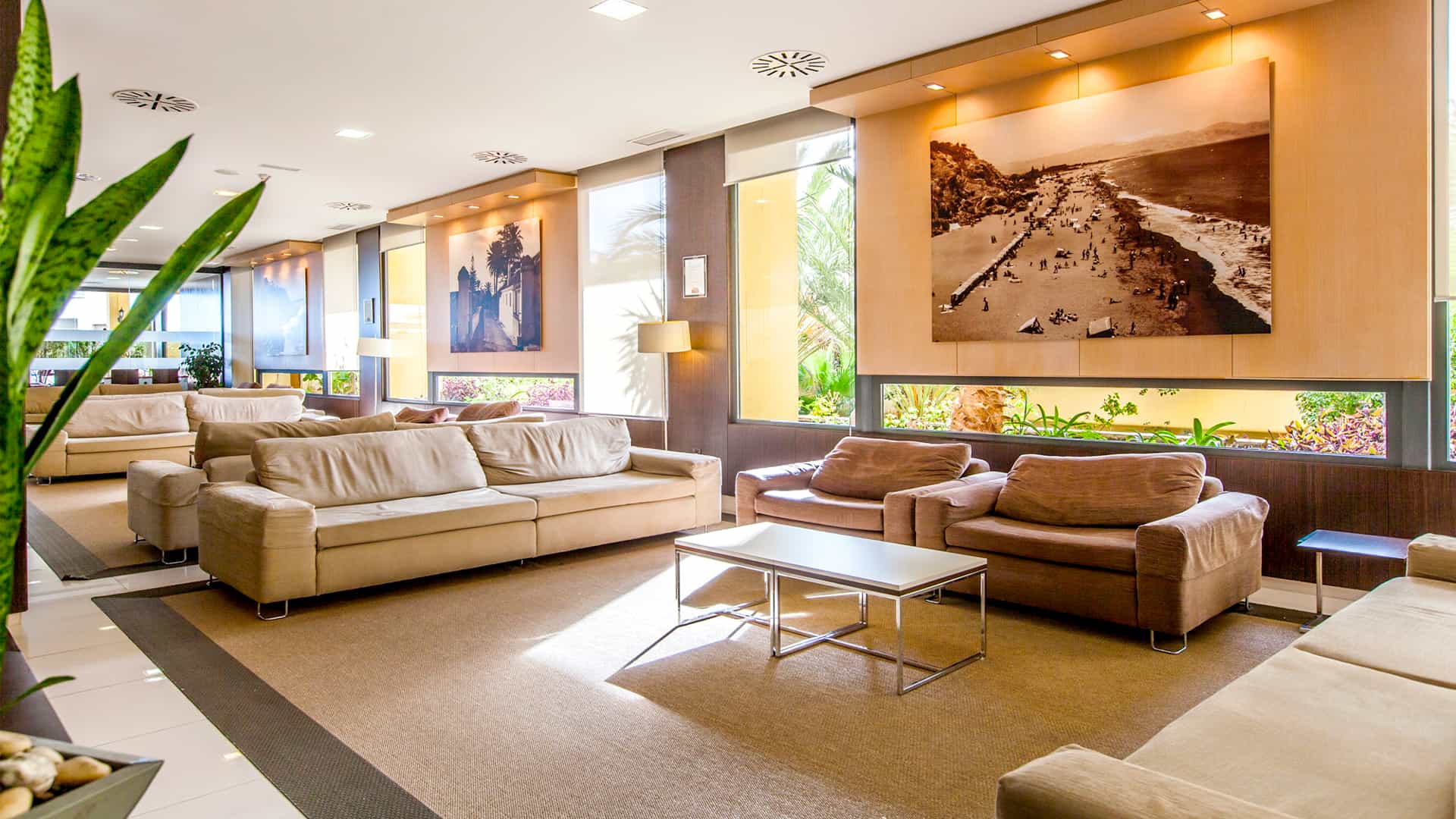 hall bluesea gran cervantes